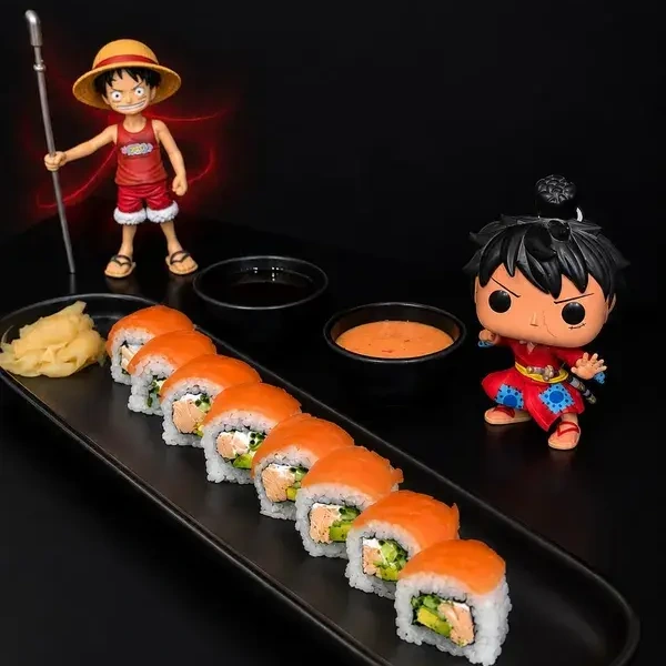Luffy roll سلمون